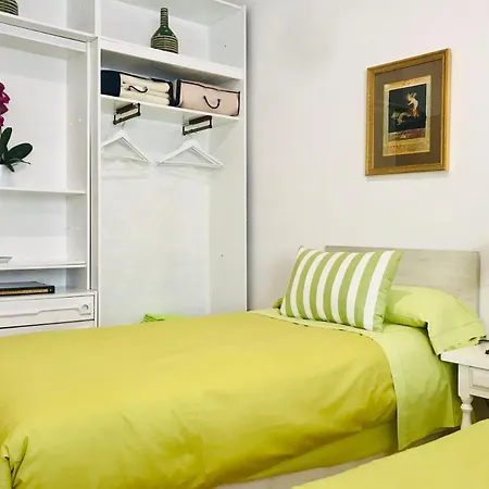 Casa De La Playa Holiday home *