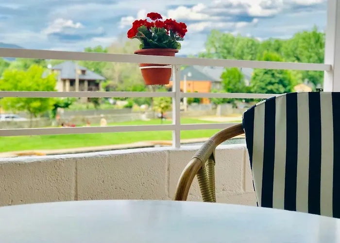 Casa De La Playa Dom wakacyjny Vega de Espinareda